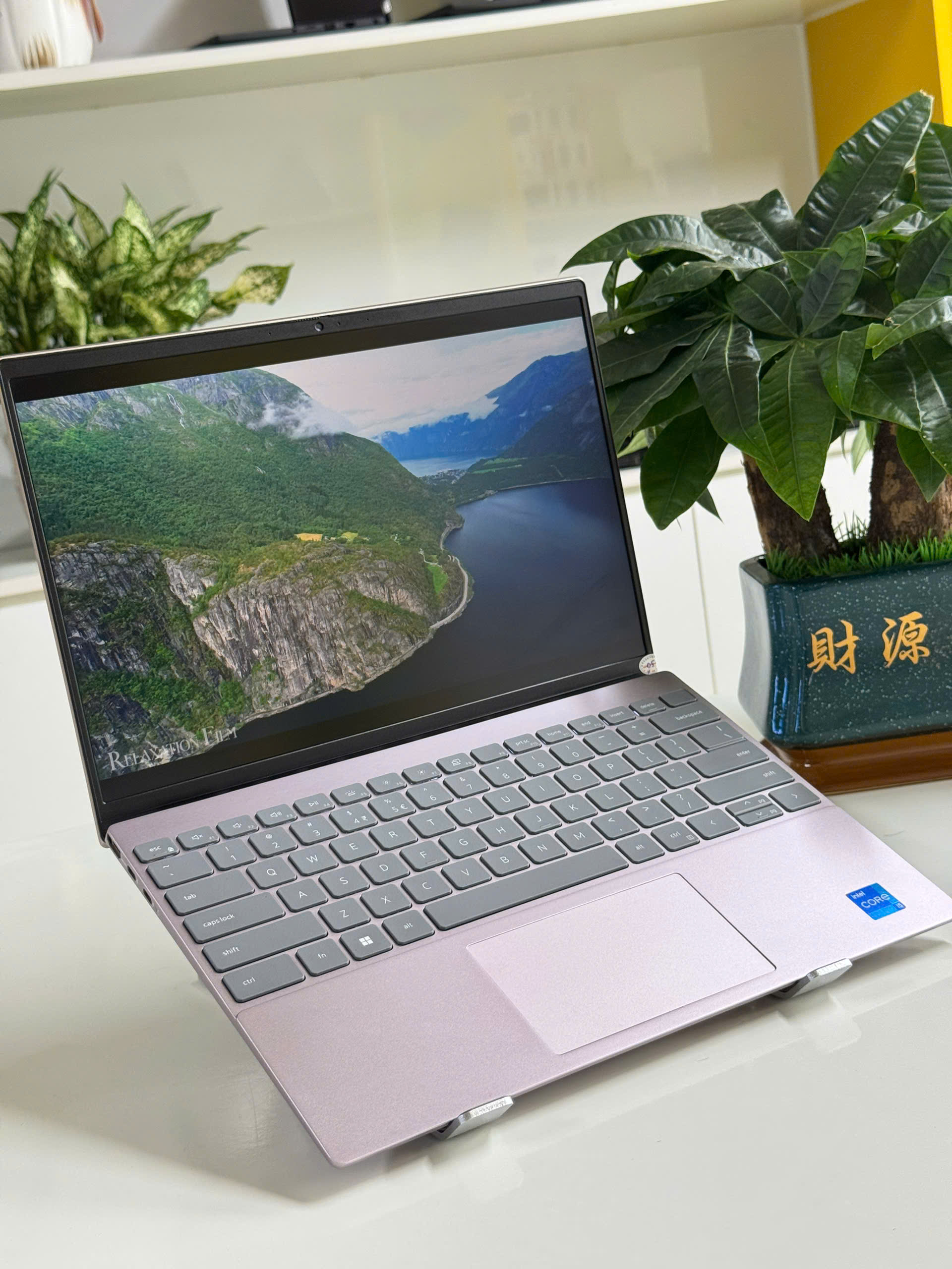 z7205248532340_7edd690ae5036ea6d1fc4ffb105393f3