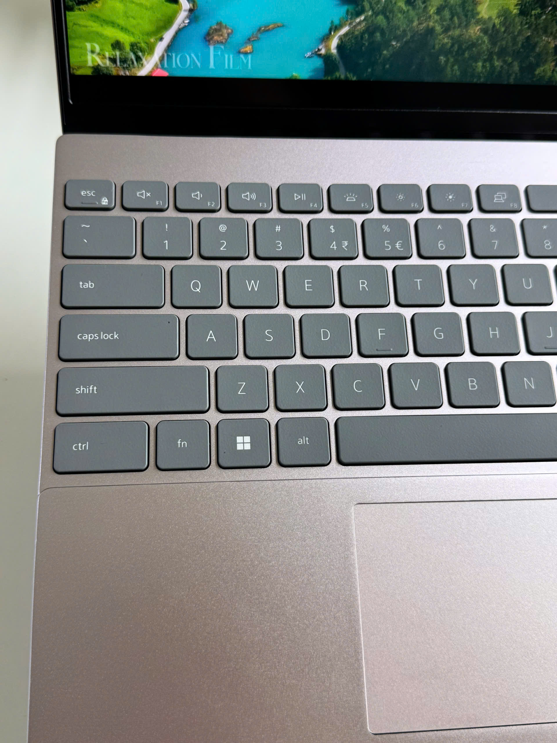 z7205248603792_6b23b473670f36b3ae942ef7a03b9e67