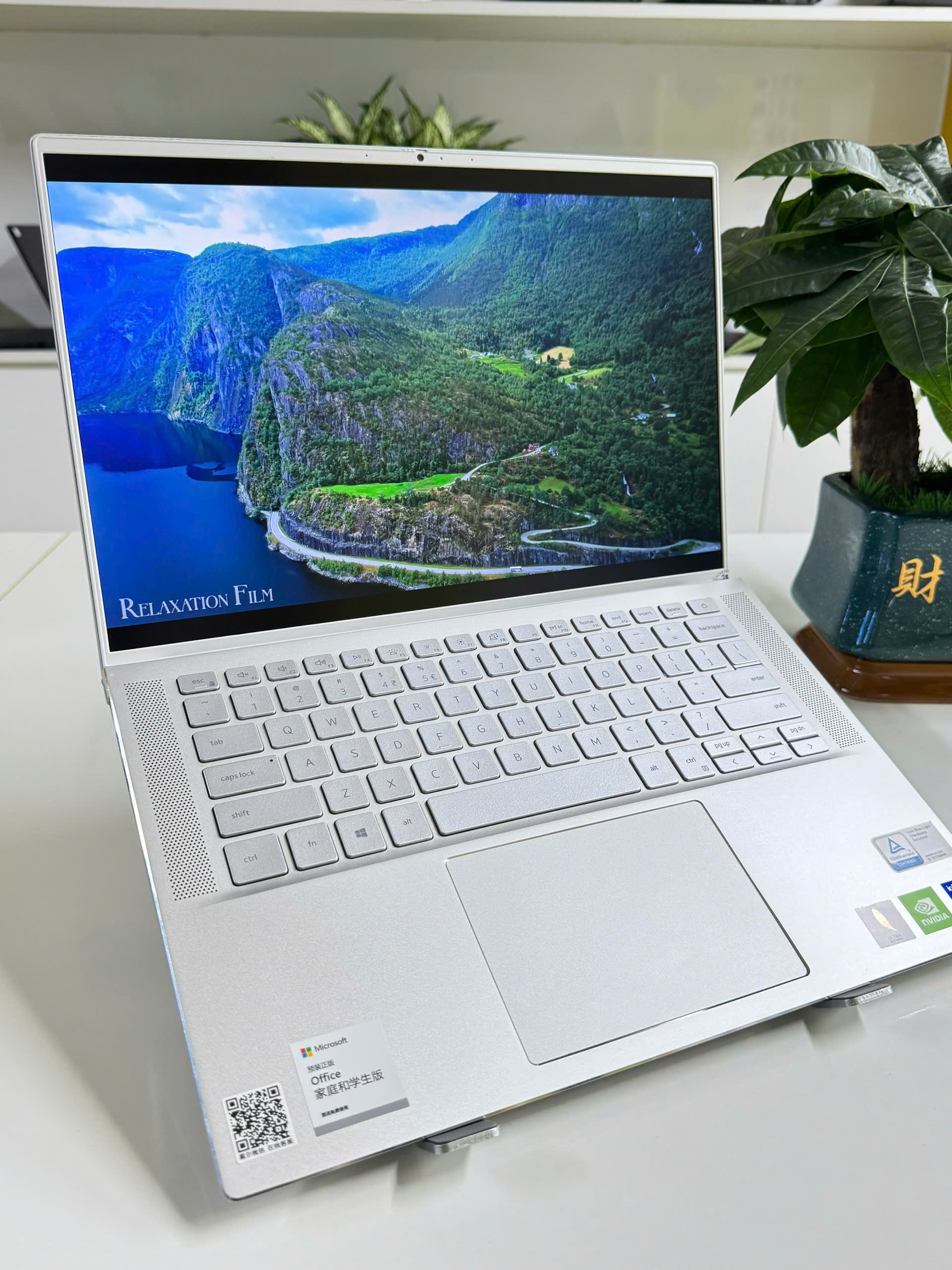 z7205450274054_8285bcdfad15e55c27535e140e234cf0