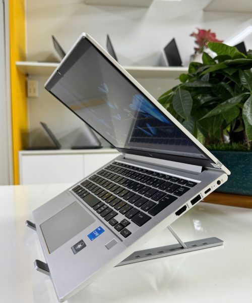 Laptop cũ HP EliteBook 630 G9 i5 I5 - side_ports giá rẻ tại Thanh Hóa - An Nam Laptop