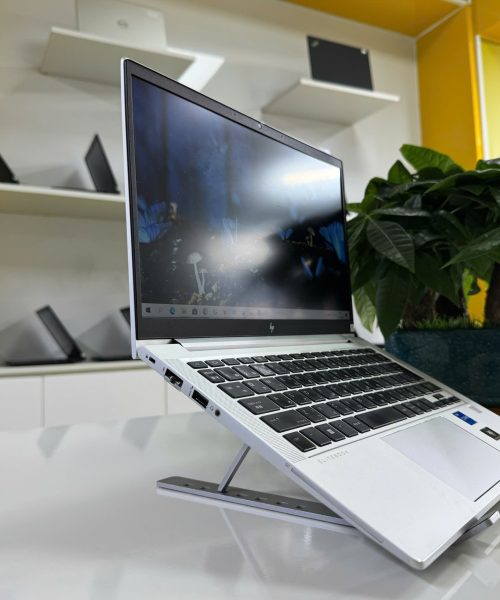 Laptop cũ HP EliteBook 630 G9 i5 I5 - side_ports giá rẻ tại Thanh Hóa - An Nam Laptop