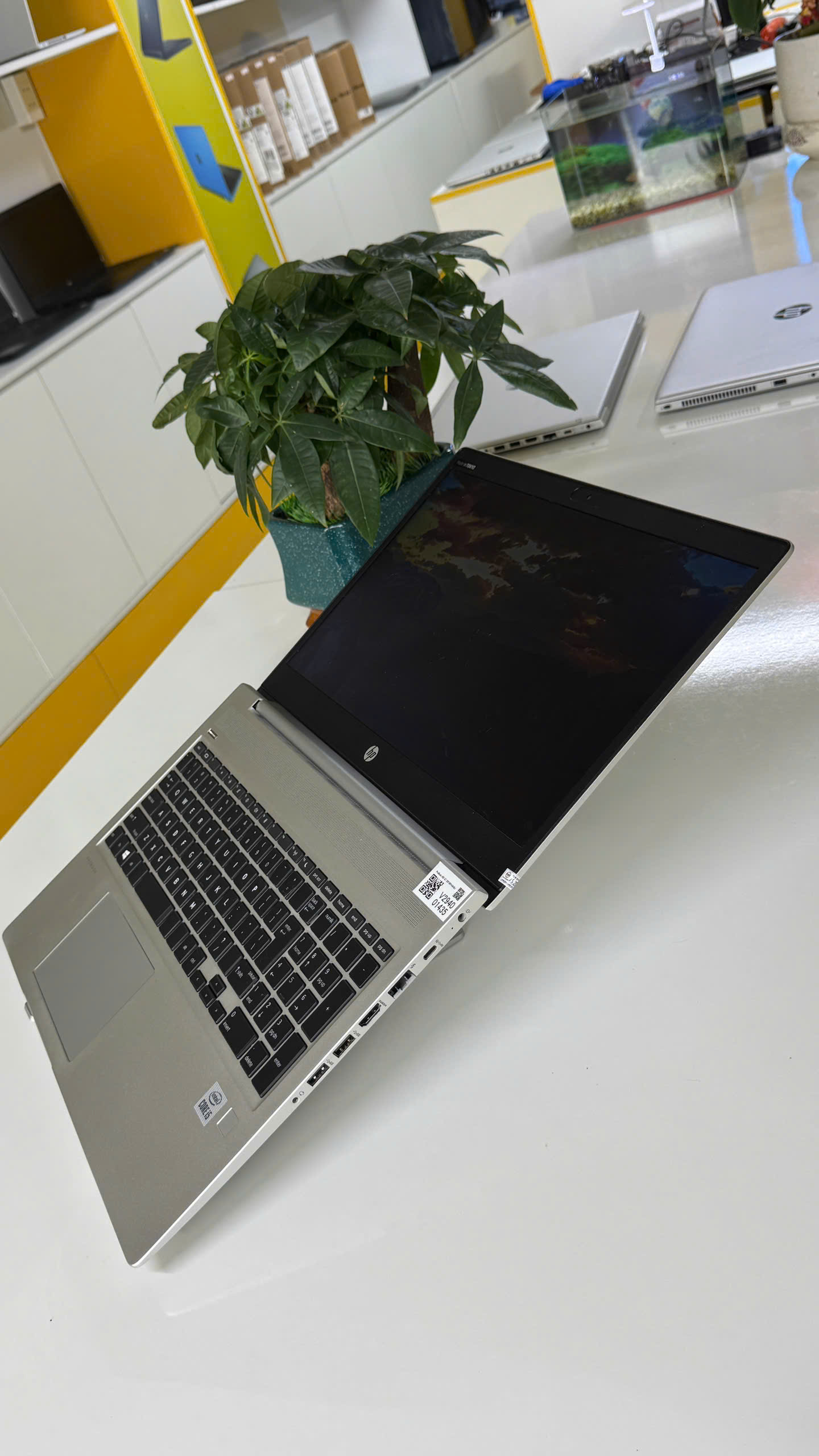 Hp Probook 450G7 i5-10210U/ 8GB/256GB/ 15.6in HD - An Nam Laptop Thanh Hóa - screen