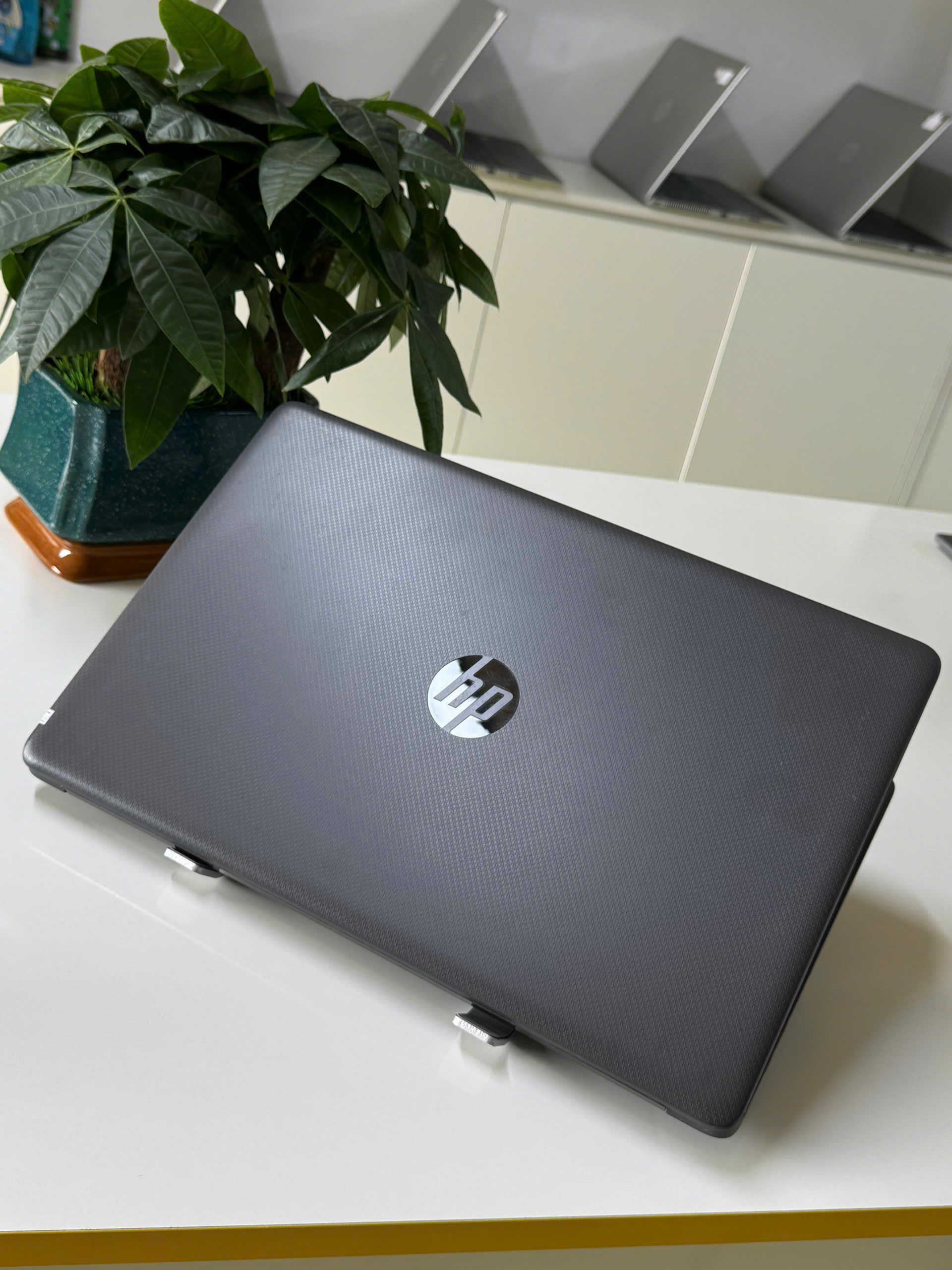 Laptop cũ HP Notebook 250 G7 i5 I5 - logo giá rẻ tại Thanh Hóa - An Nam Laptop