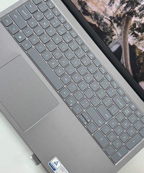 Laptop cũ Dell Inspiron 5518 i7 - keyboard giá rẻ tại Thanh Hóa - An Nam Laptop