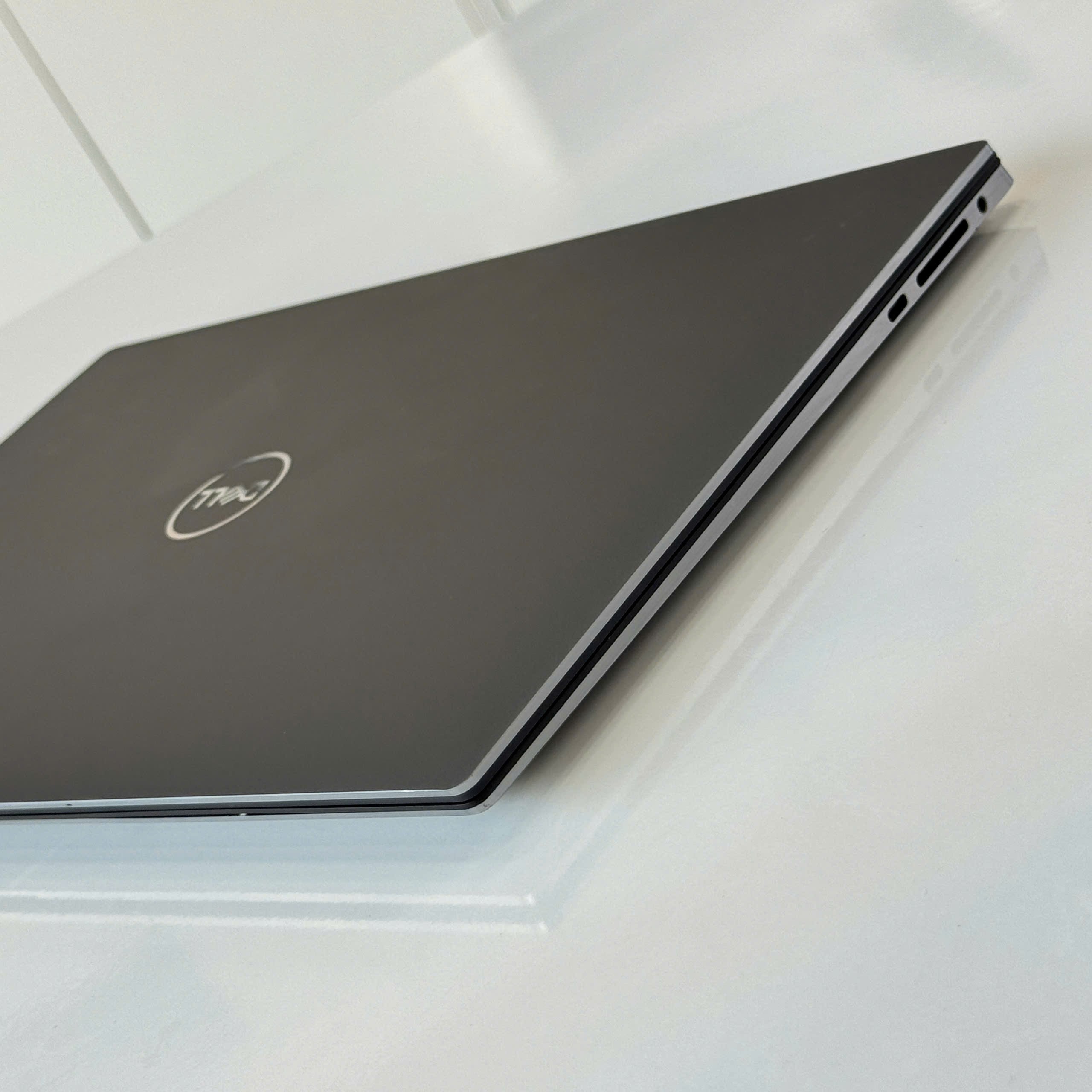 dell-precision-5550-7-t1000-i7-wholelaptop-17.jpg - An Nam Laptop Laptop cũ Dell Precision 5550 7 T1000 i7 - whole_laptop giá rẻ tại Thanh Hóa - An Nam Laptop