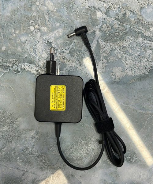 Laptop cũ Sạc Asus (45w, 65w ) vuông chân nhỏ zin, chân thường zin - details chính hãng giá rẻ tại Thanh Hóa - An Nam Laptop