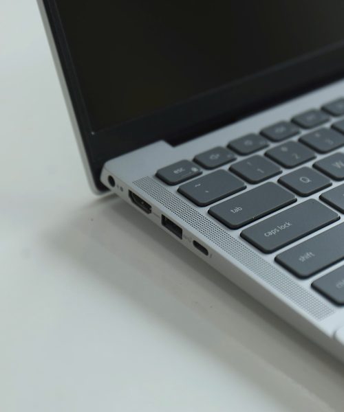 Laptop cũ Dell Inspiron màu bạc i7 1355U - side_ports chính hãng giá rẻ tại Thanh Hóa - An Nam Laptop