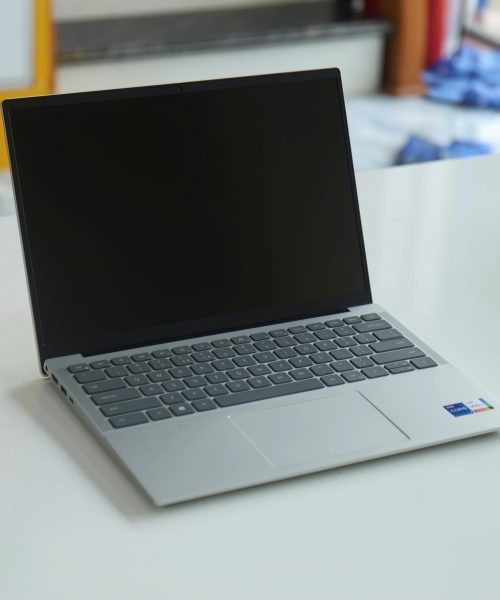 Laptop cũ Dell Inspiron màu bạc i7 1355U - whole_laptop chính hãng giá rẻ tại Thanh Hóa - An Nam Laptop